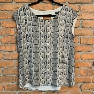 Express Snakeskin Print Top Womens Size Medium Beige Sleeveless‎ Blouse Cutout